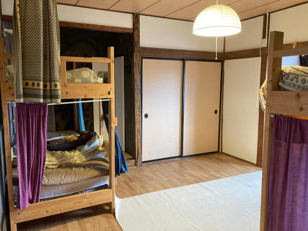 Emina Backpackers Hostel Отару Екстериор снимка