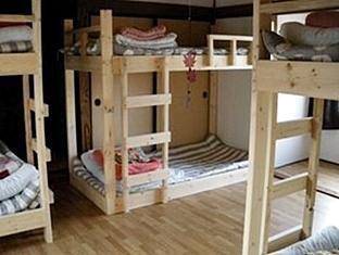 Emina Backpackers Hostel Отару Екстериор снимка
